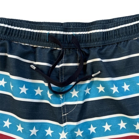 Trinity Collective American Flag Swim Trunks Sz. L - Picture 2 of 7